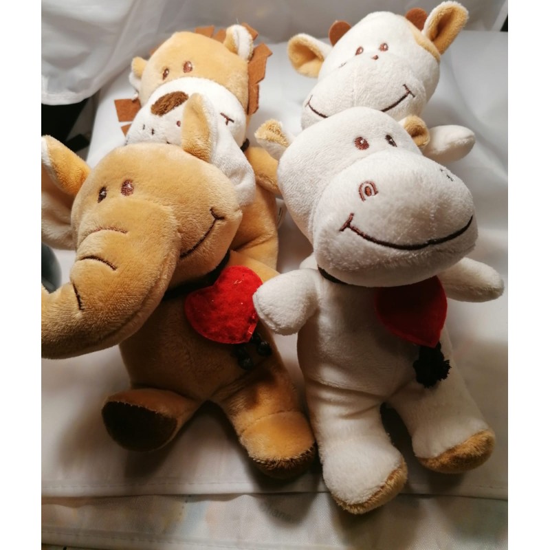 PELUCHE ANIMALI CON CUORE